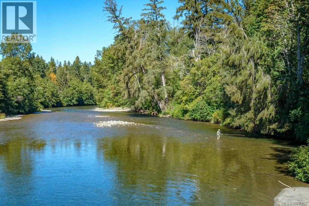 #5 50 ANDERTON AVE - 57