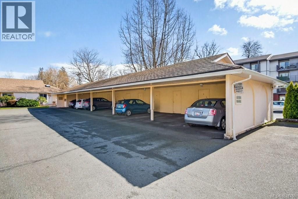 #5 50 ANDERTON AVE - 53