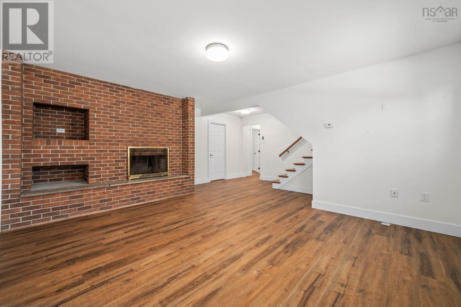 Property 22 of 34 of 196 Lacewood Drive