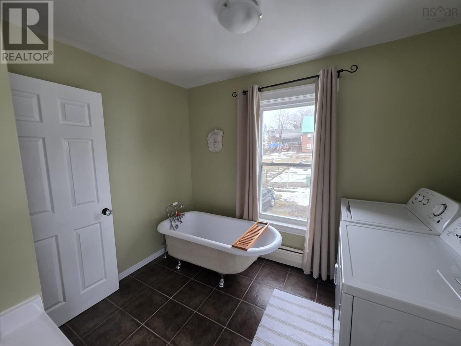 Property 26 of 30 of Lot 10 88 St. Andrews Street