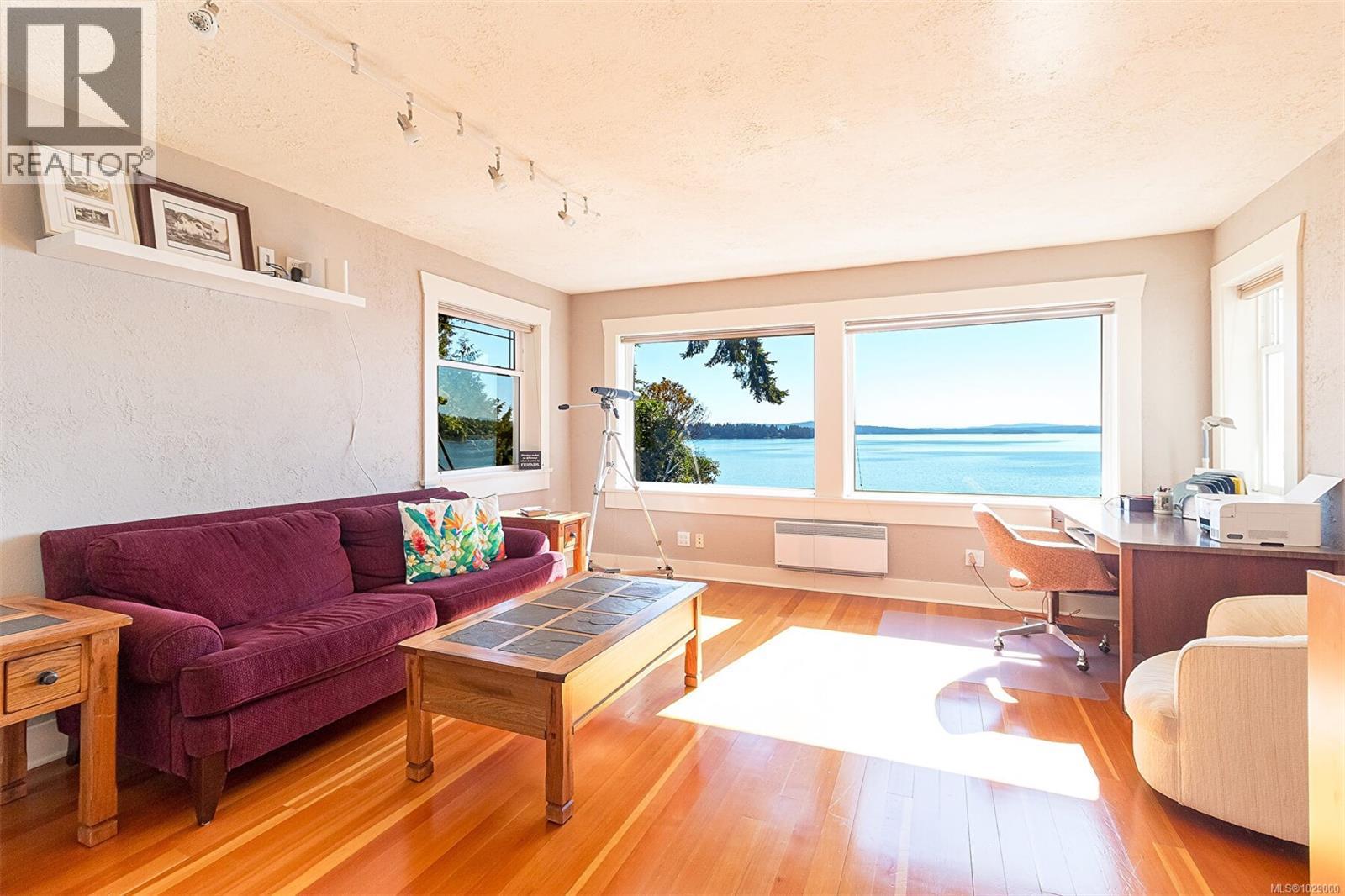 297 Gill Rd, Ladysmith