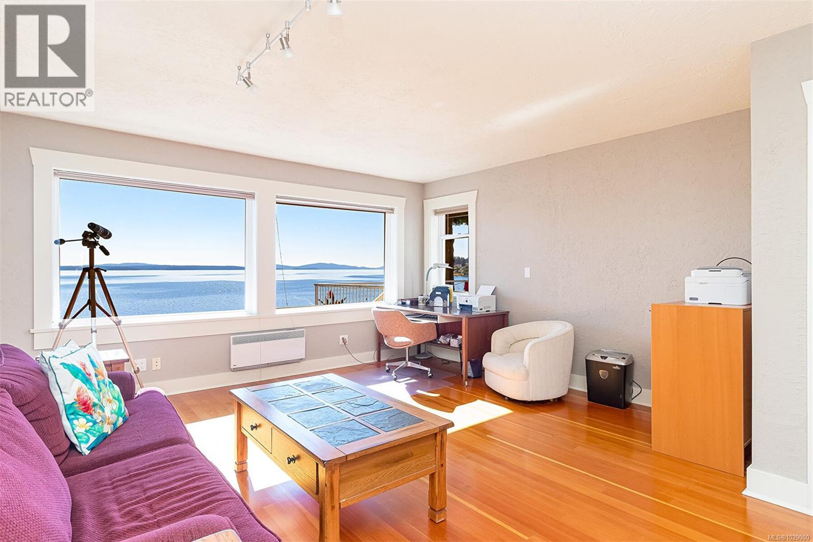 297 Gill Rd, Ladysmith