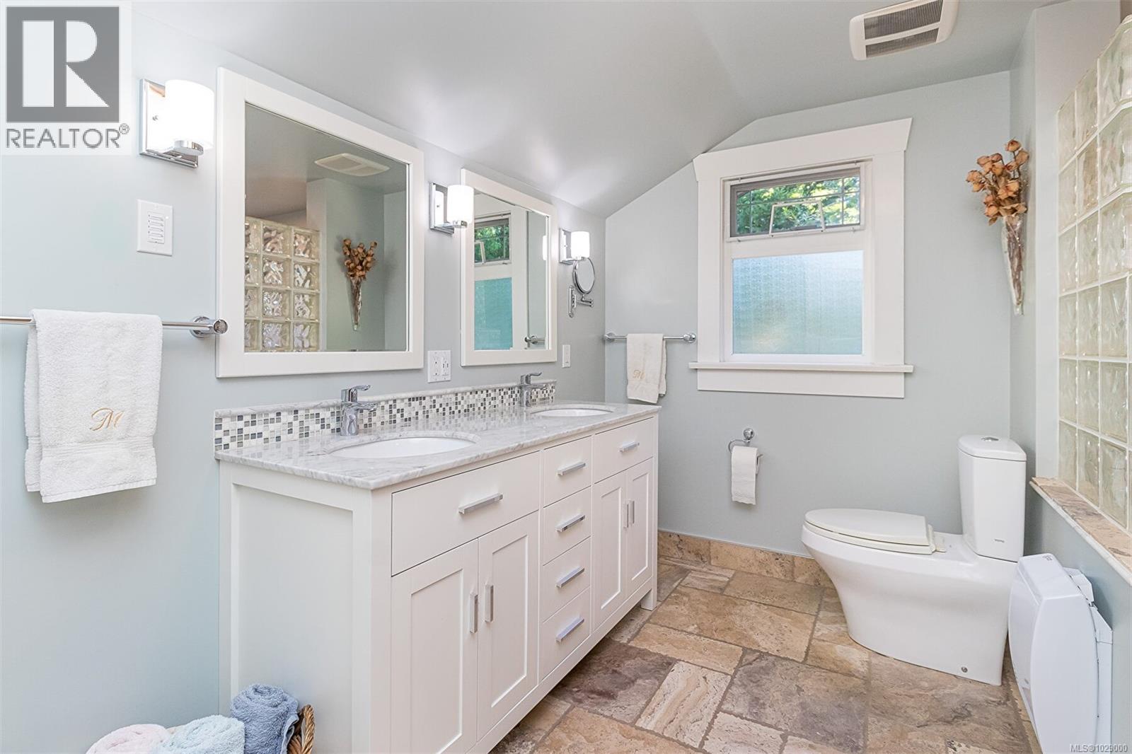 297 Gill Rd, Ladysmith