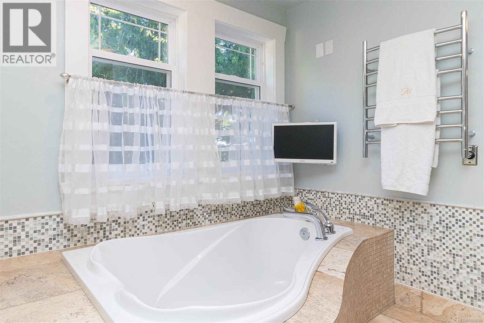 297 Gill Rd, Ladysmith