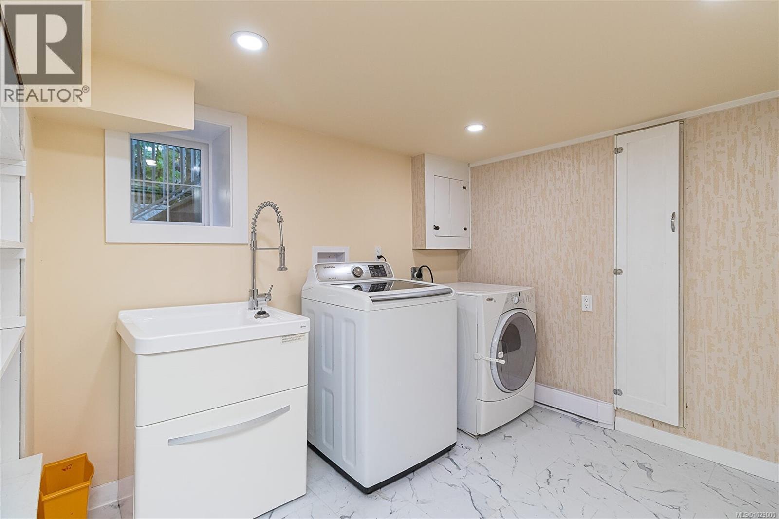 297 Gill Rd, Ladysmith