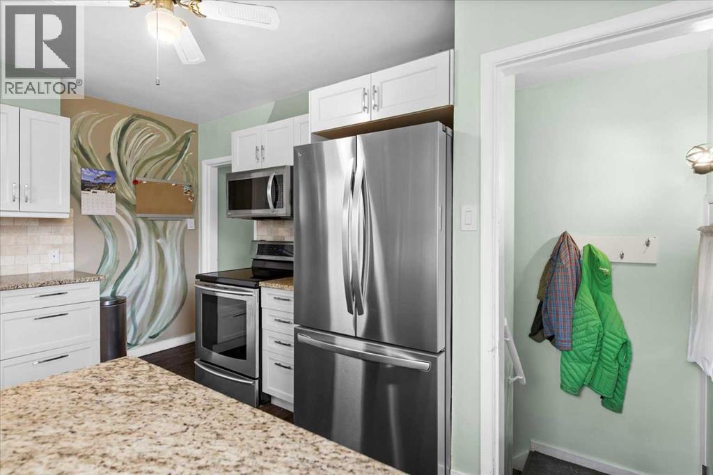 Single Family House Bungalow for Sale in   Street NW Parkdale Calgary 