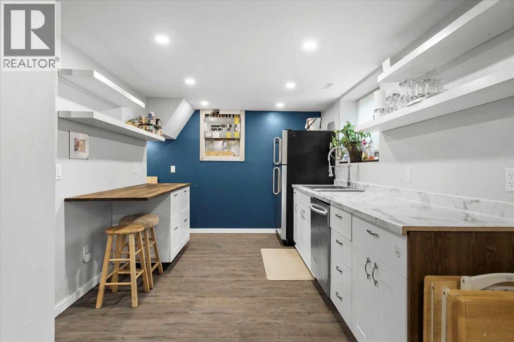 Single Family House Bungalow for Sale in   Street NW Parkdale Calgary 