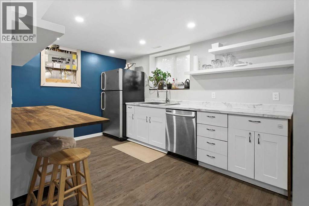 Single Family House Bungalow for Sale in   Street NW Parkdale Calgary 