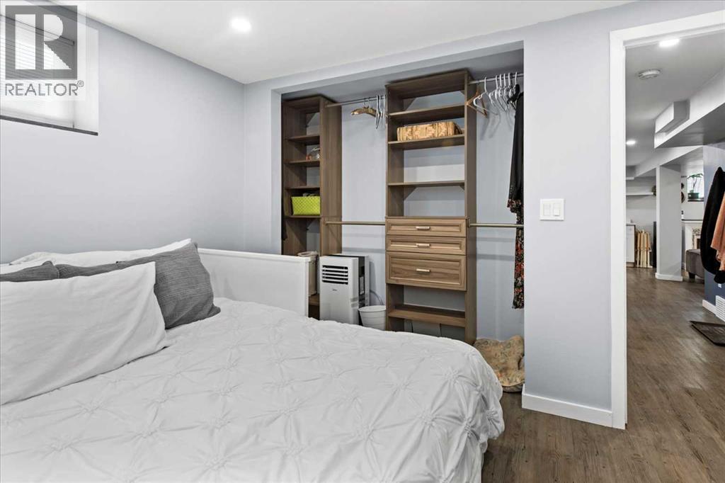 Single Family House Bungalow for Sale in   Street NW Parkdale Calgary 