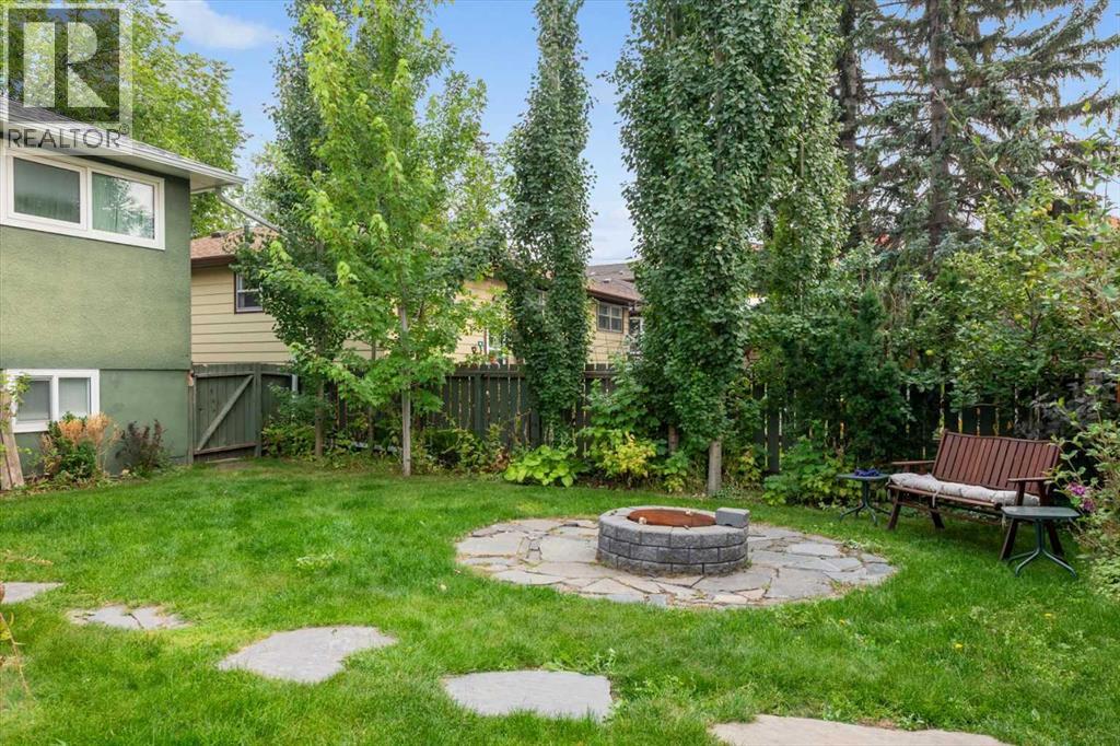 Single Family House Bungalow for Sale in   Street NW Parkdale Calgary 