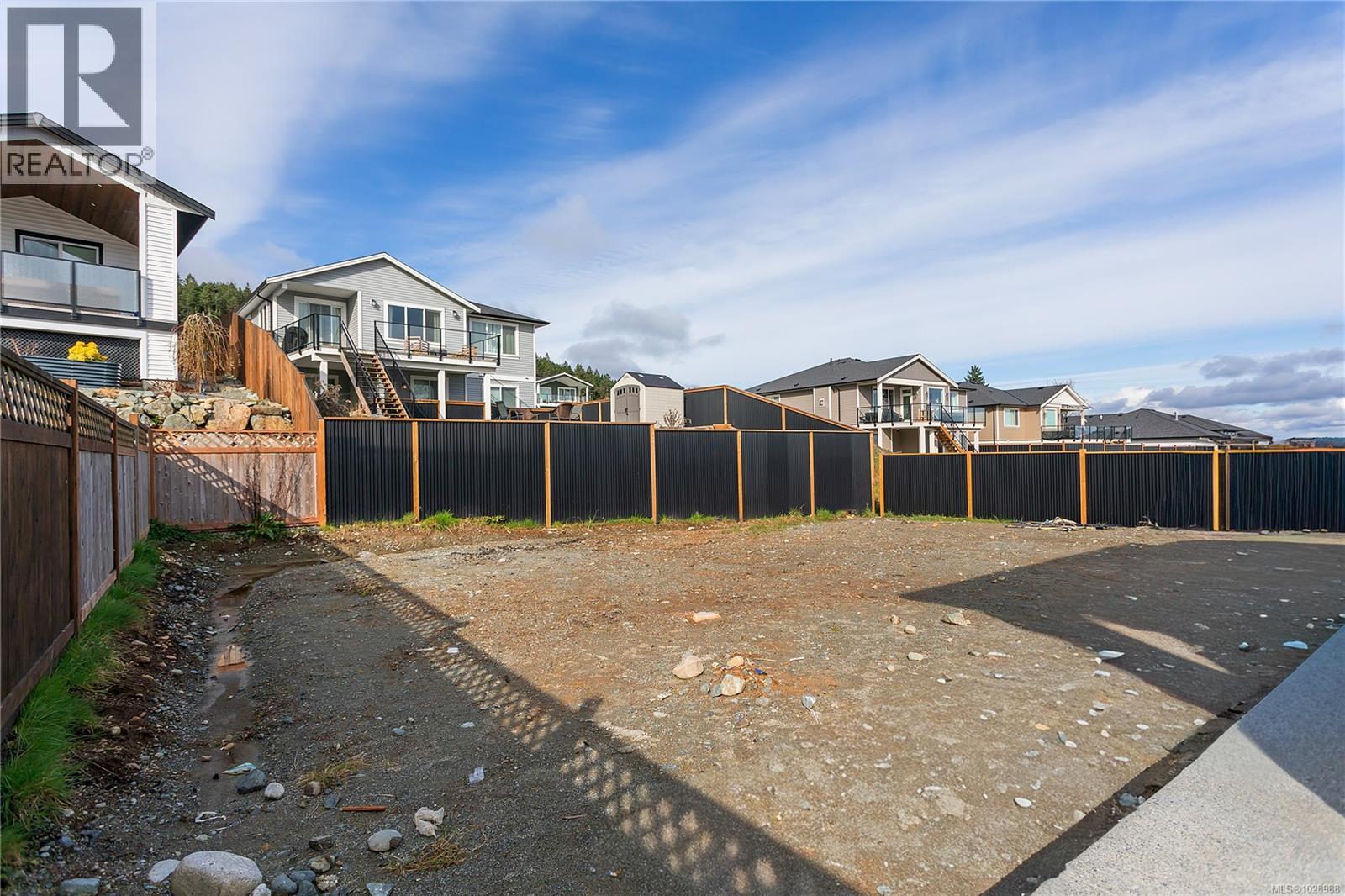 858 Russell Rd, Ladysmith