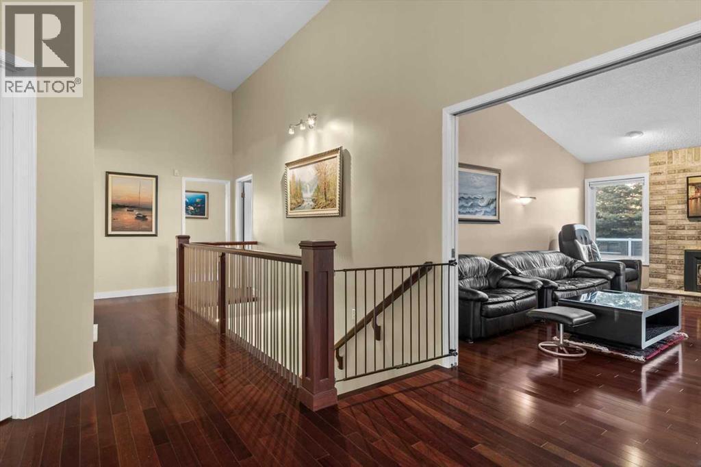 Single Family House Bungalow for Sale in  Varsity Estates Close NW Varsity Calgary 