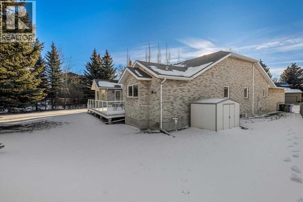 Single Family House Bungalow for Sale in  Varsity Estates Close NW Varsity Calgary 