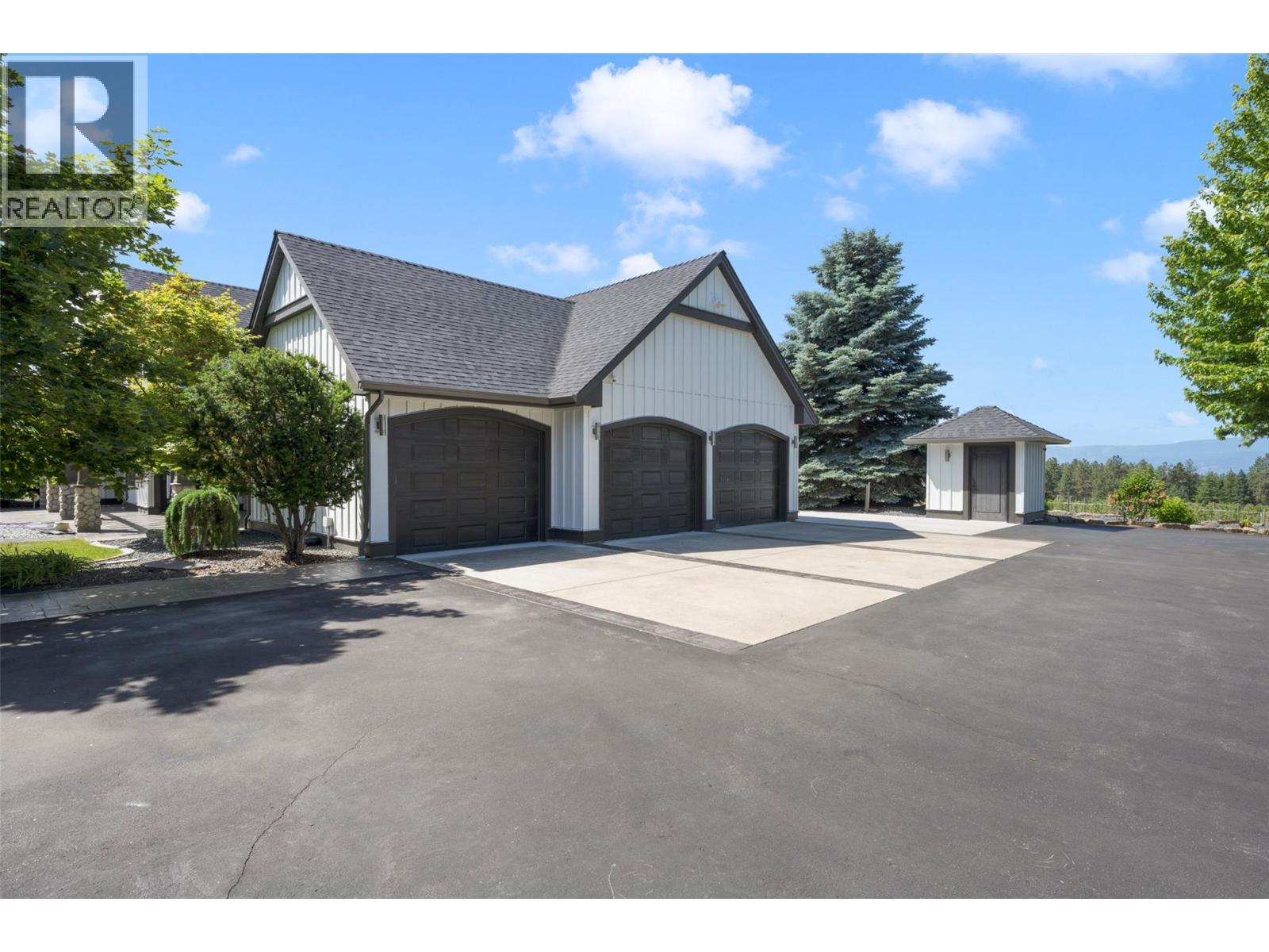 2375 Grantham Road, Kelowna