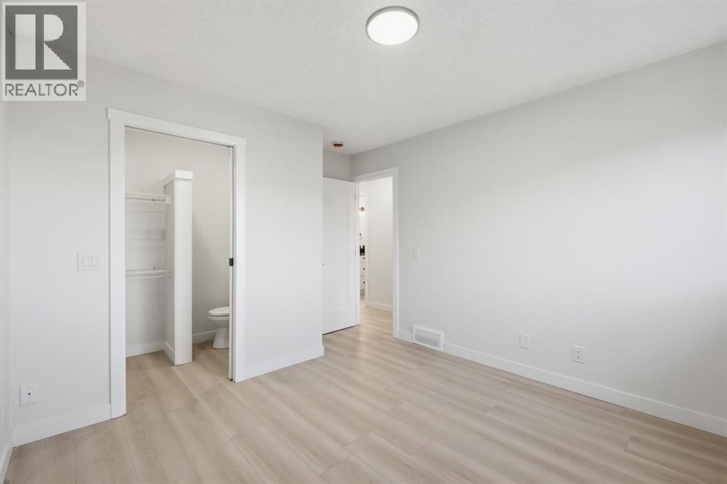 Single Family House Bungalow for Sale in  Berkley Road NW Beddington Heights Calgary 