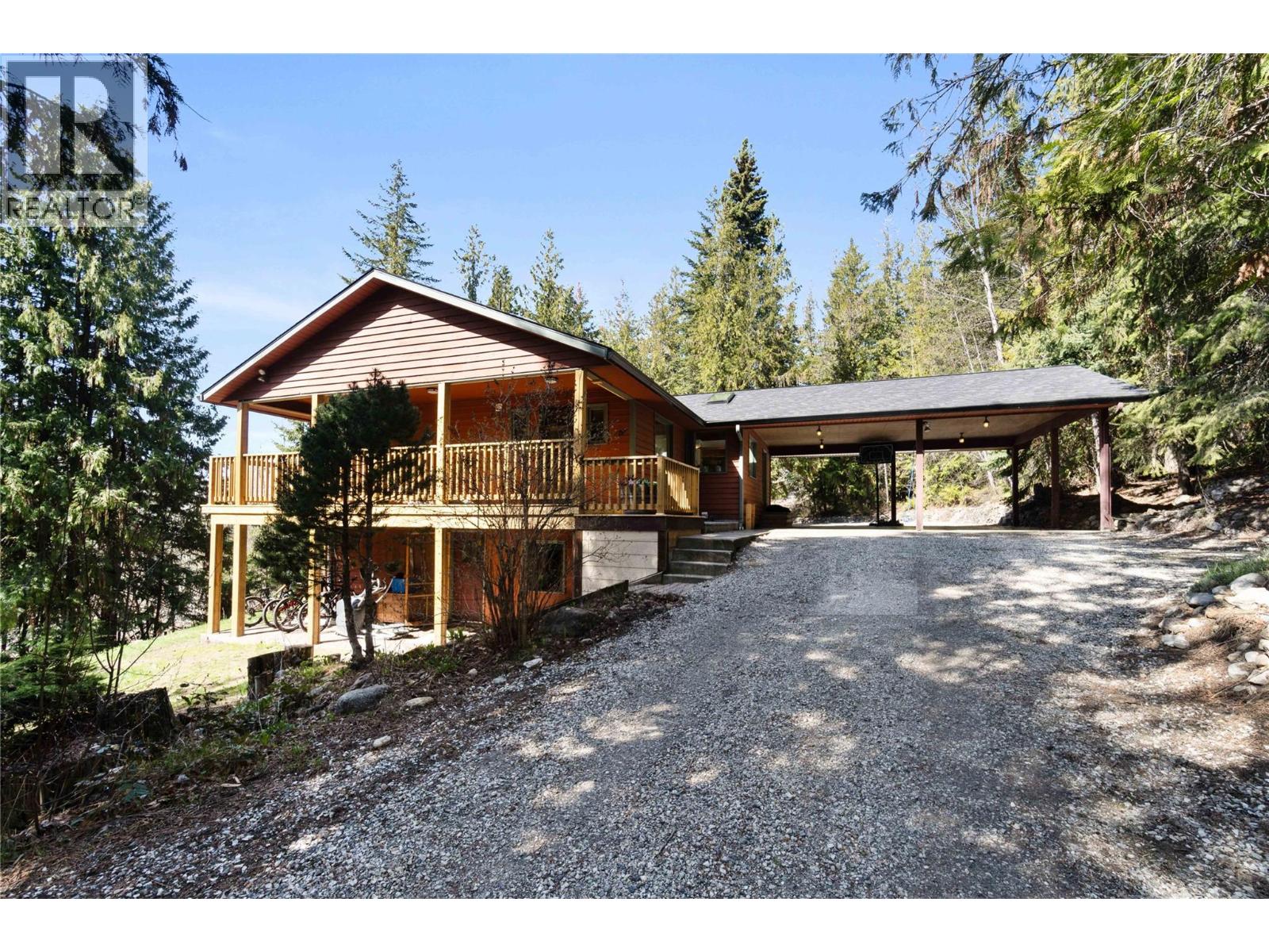 8361 Ladner Road, Vernon