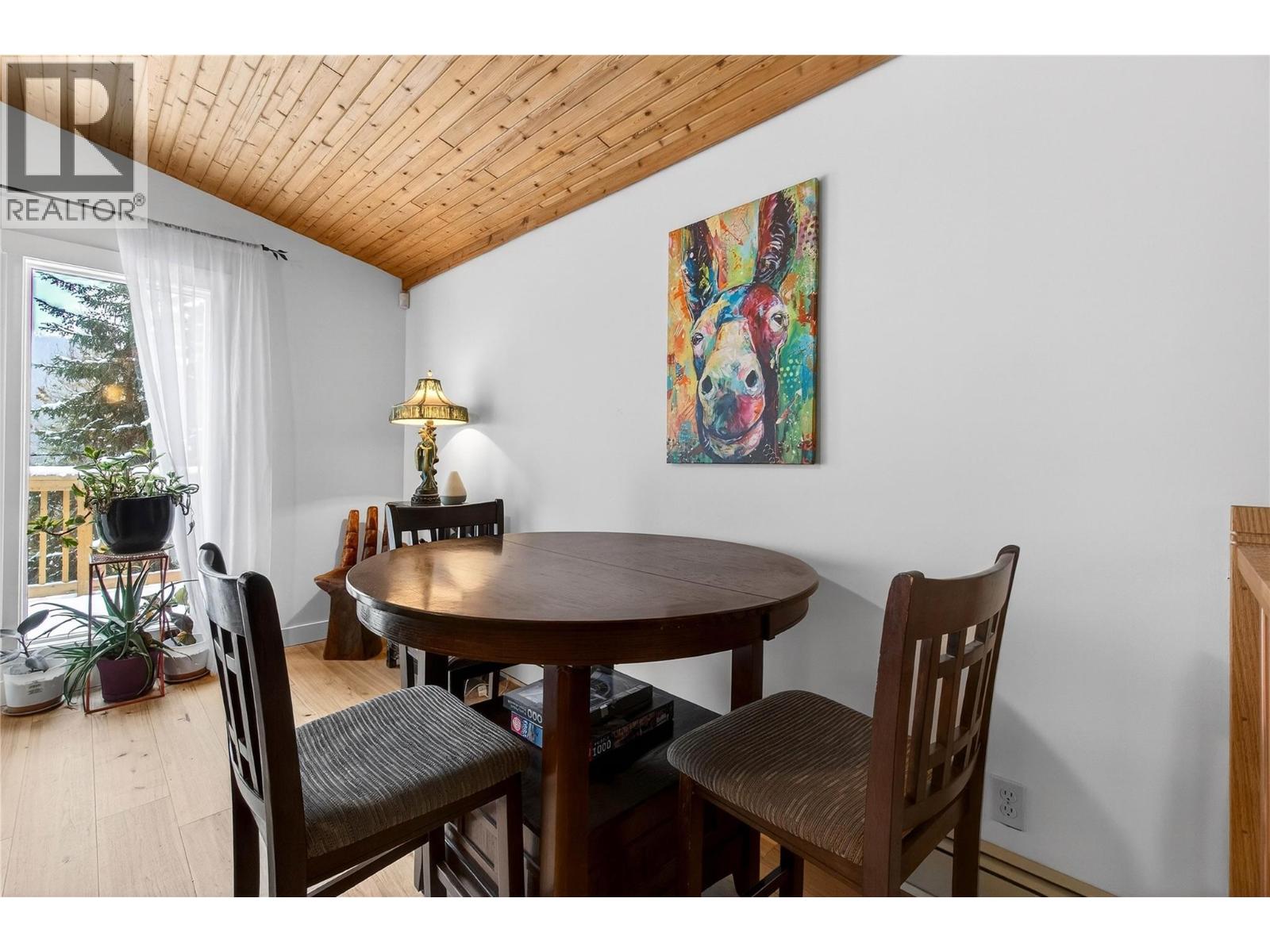 8361 Ladner Road - 11