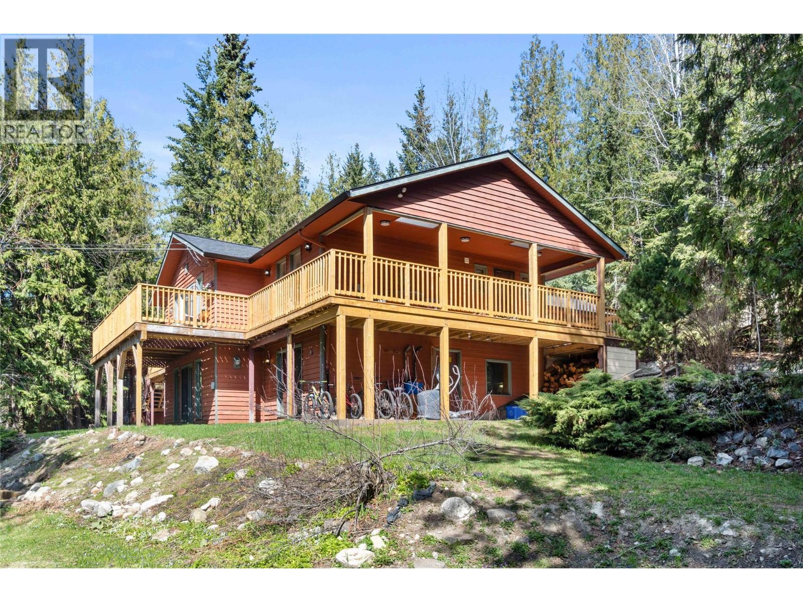 8361 Ladner Road, Vernon