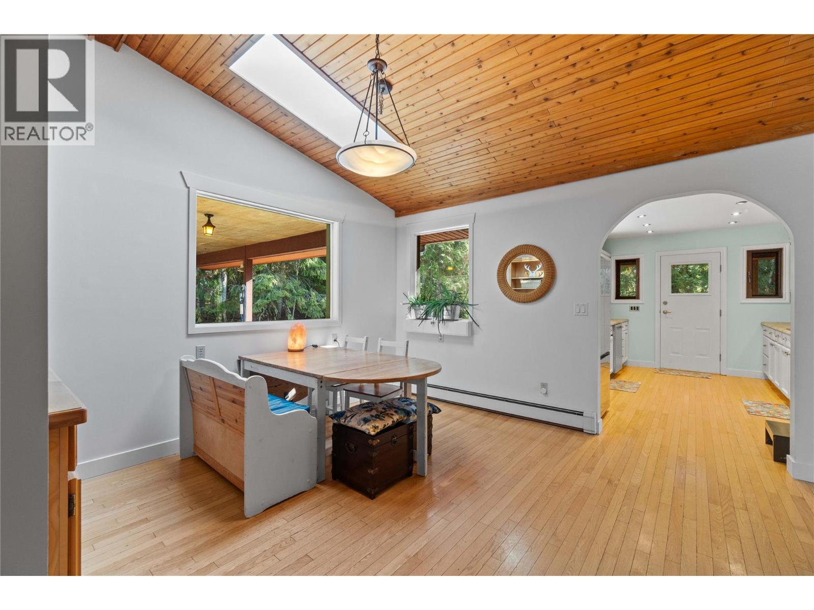 8361 Ladner Road, Vernon