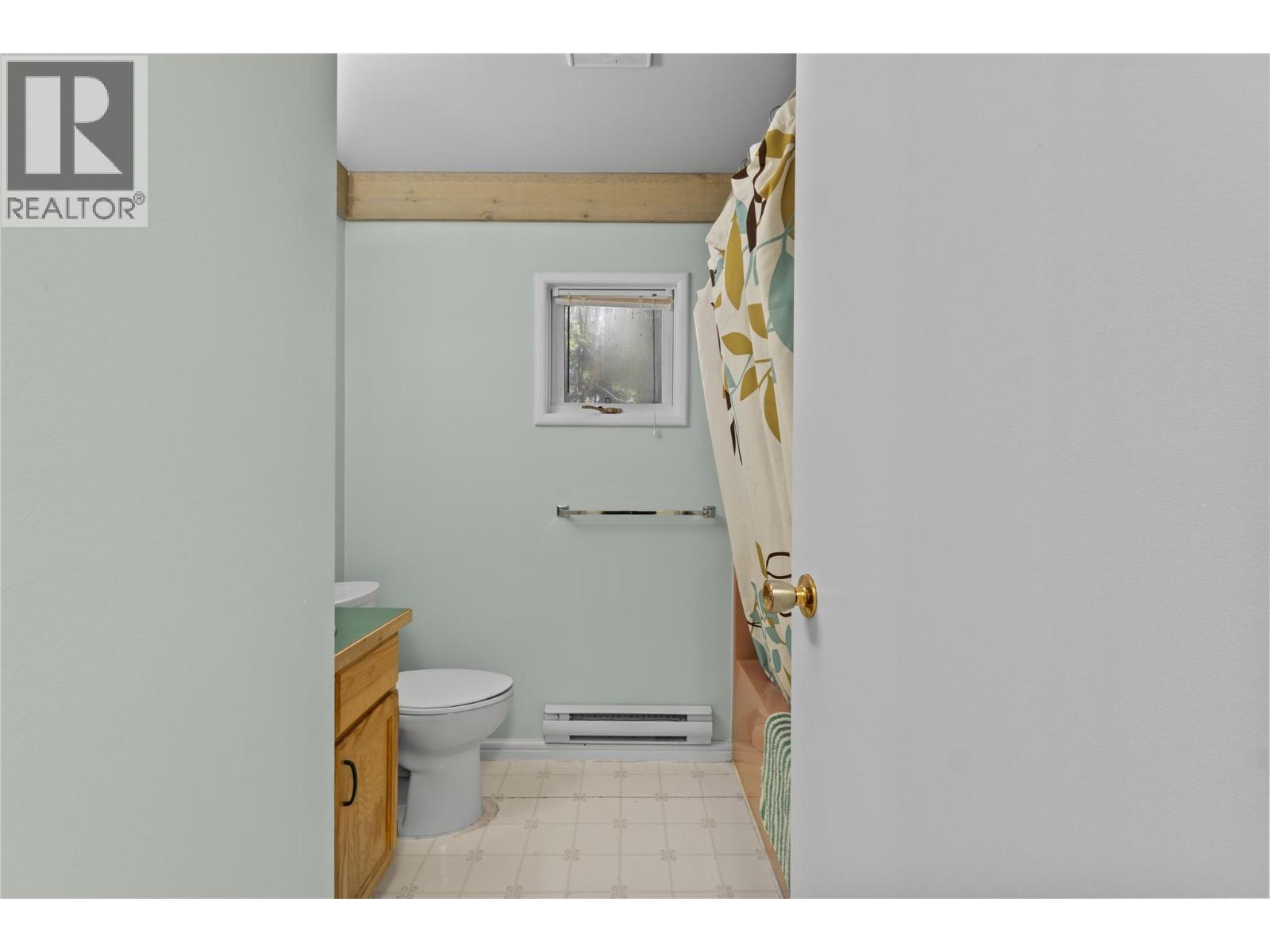 8361 Ladner Road - 56