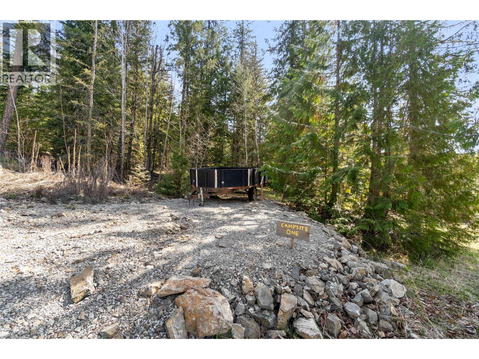 8361 Ladner Road, Vernon