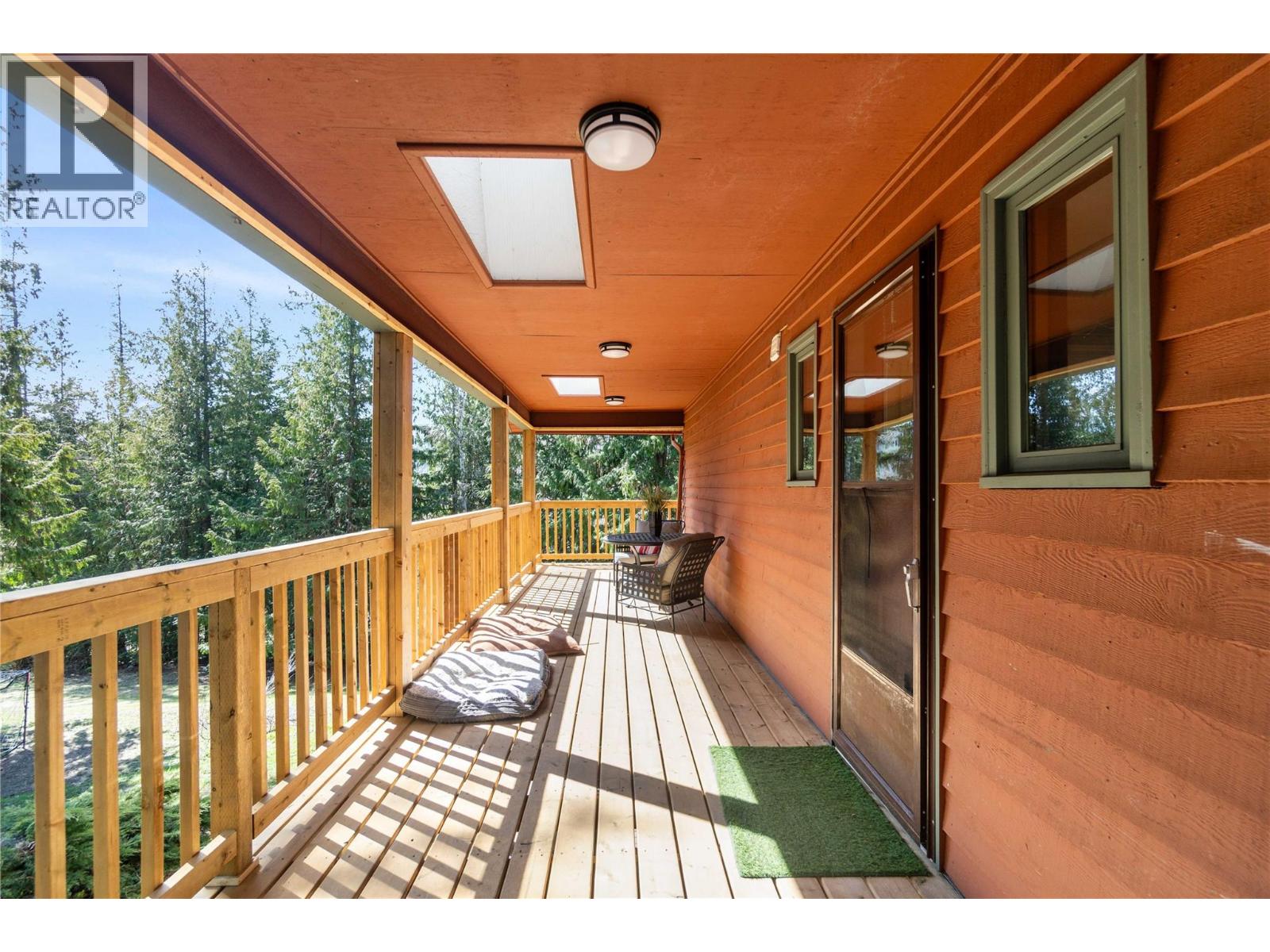 8361 Ladner Road, Vernon