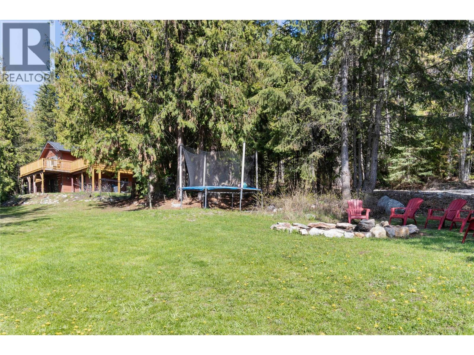 8361 Ladner Road, Vernon
