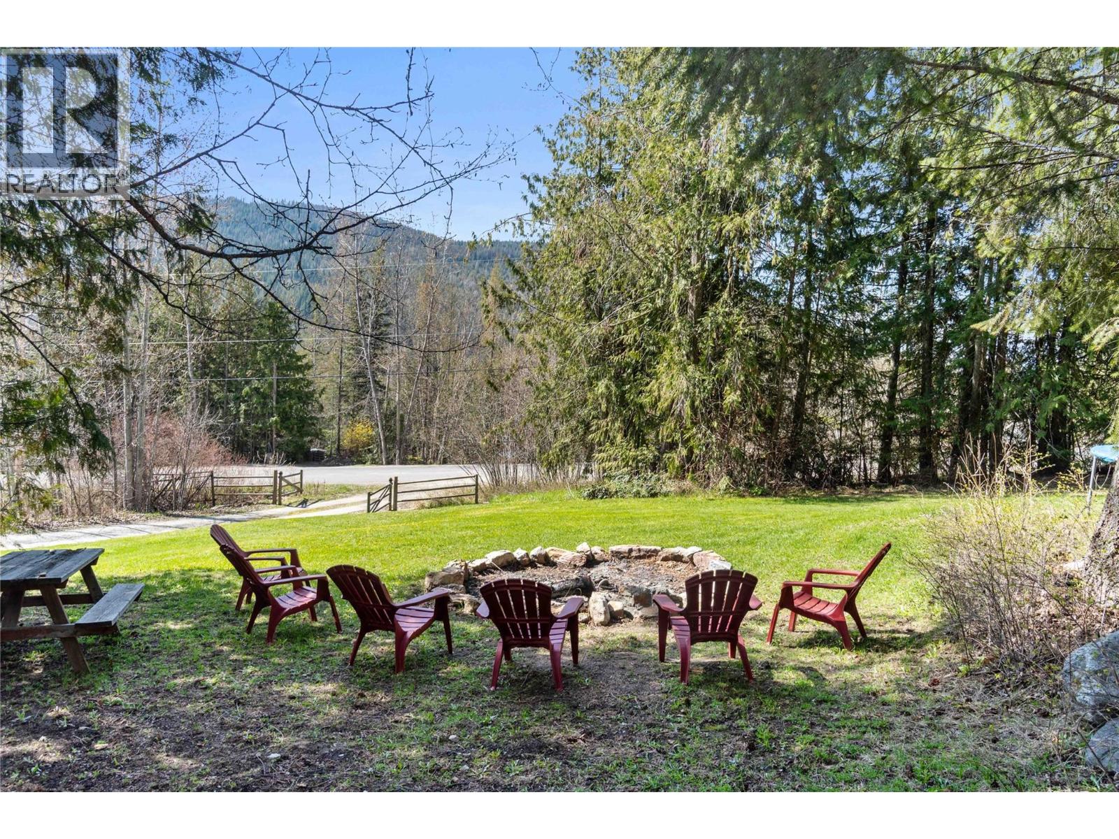 8361 Ladner Road, Vernon