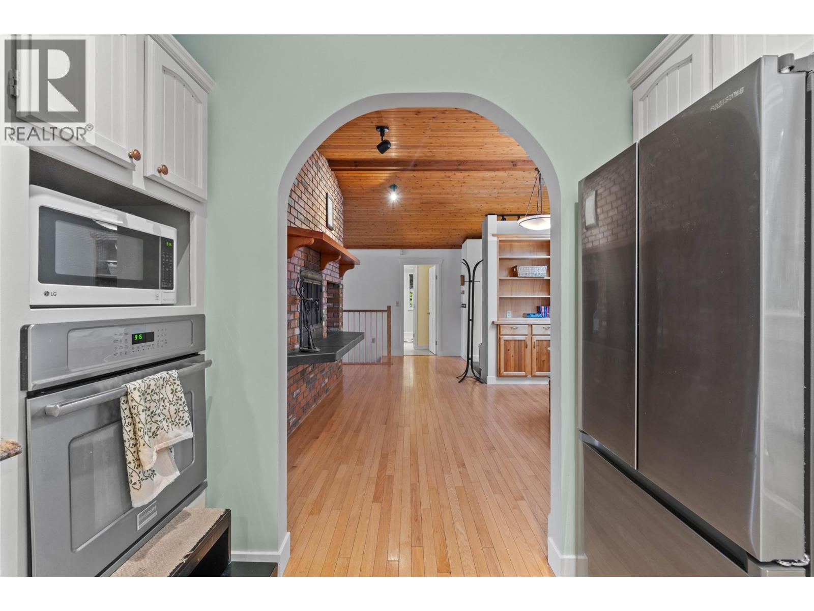 8361 Ladner Road, Vernon