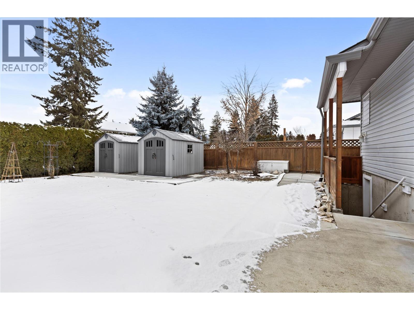 381 Robin Drive - 43