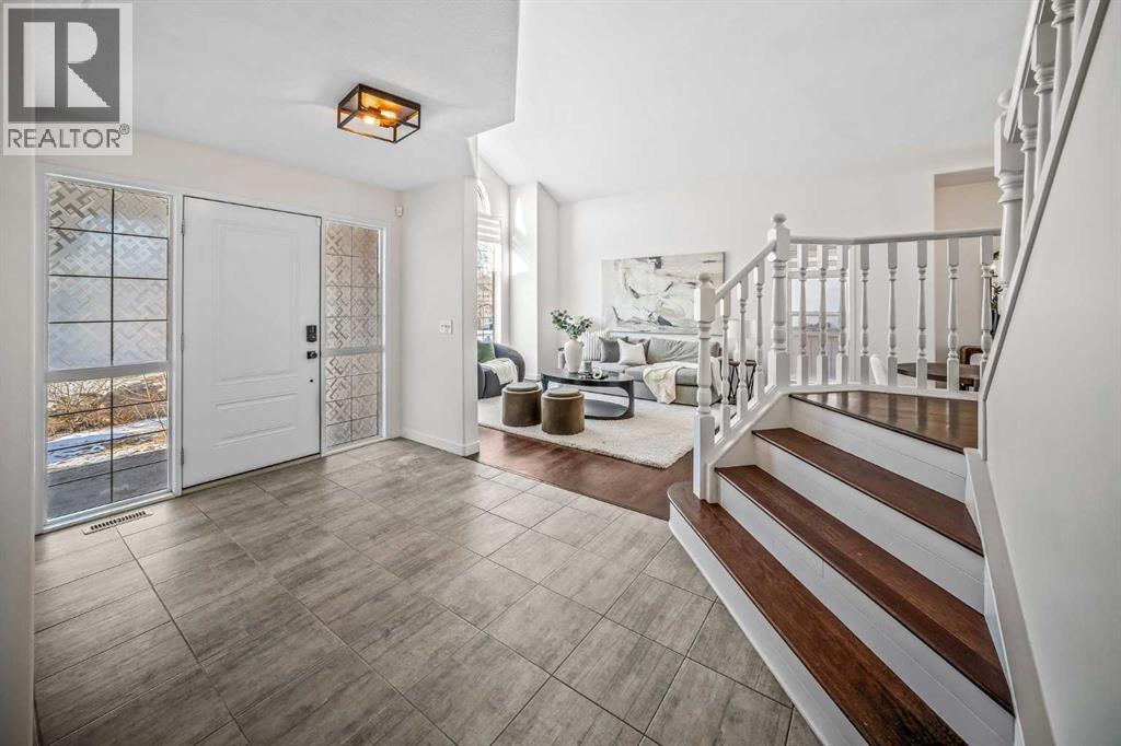 Single Family House for Sale in  Sierra Madre Crescent SW Signal Hill Calgary 