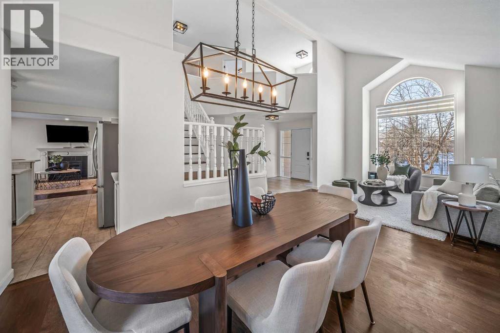 Single Family House for Sale in  Sierra Madre Crescent SW Signal Hill Calgary 