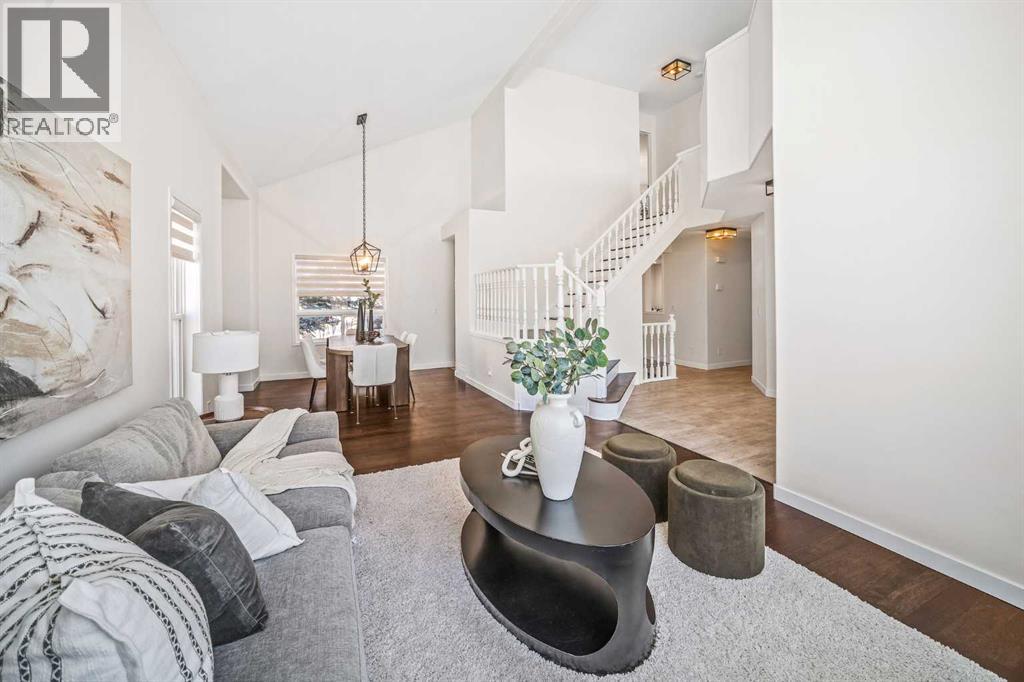 Single Family House for Sale in  Sierra Madre Crescent SW Signal Hill Calgary 