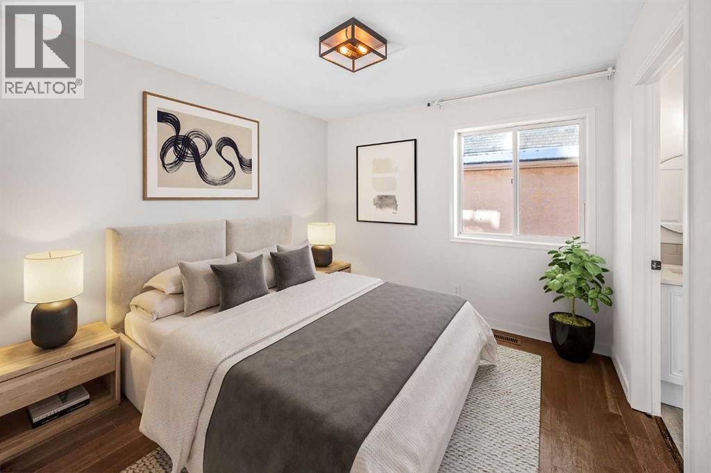 Single Family House for Sale in  Sierra Madre Crescent SW Signal Hill Calgary 