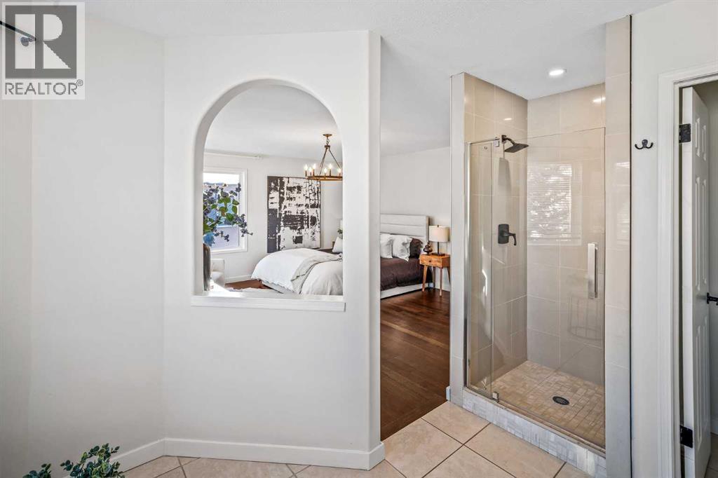 Single Family House for Sale in  Sierra Madre Crescent SW Signal Hill Calgary 