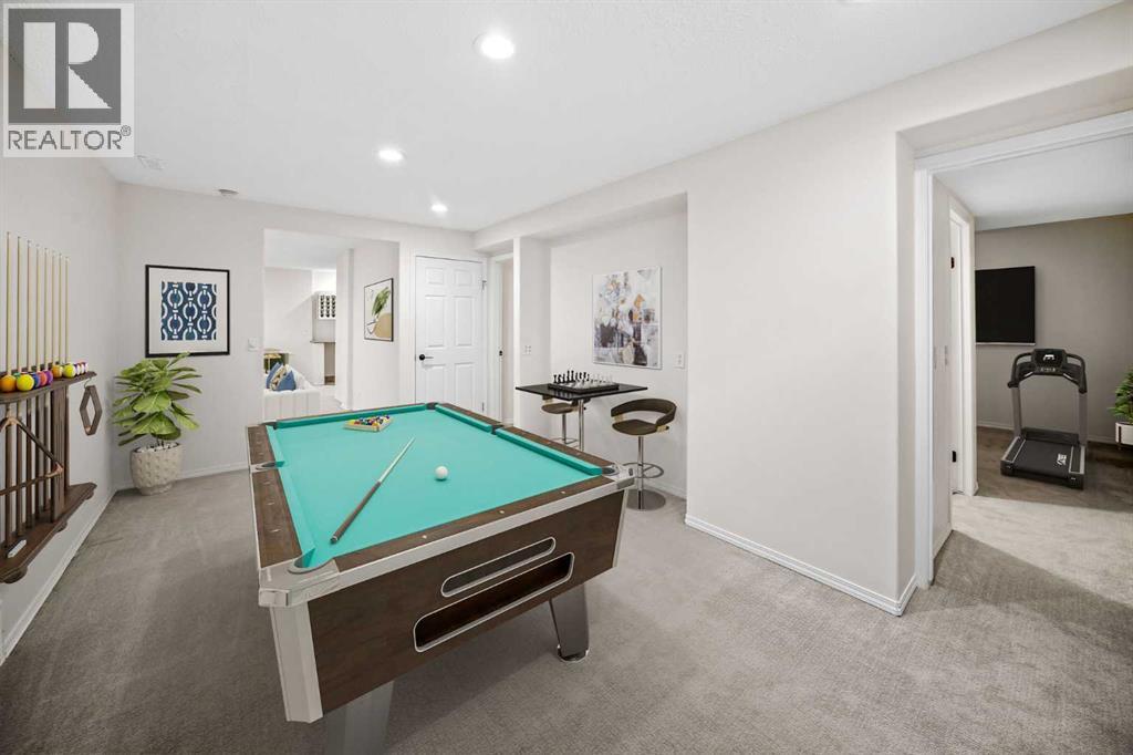 Single Family House for Sale in  Sierra Madre Crescent SW Signal Hill Calgary 