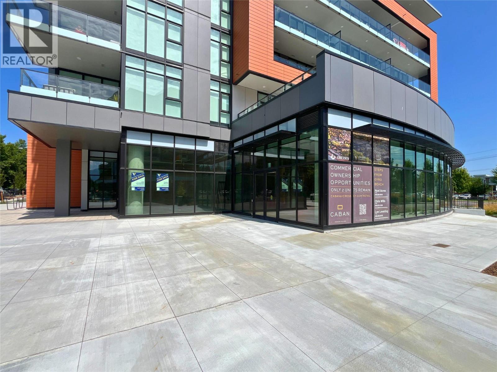  3413 Lakeshore Road, Kelowna