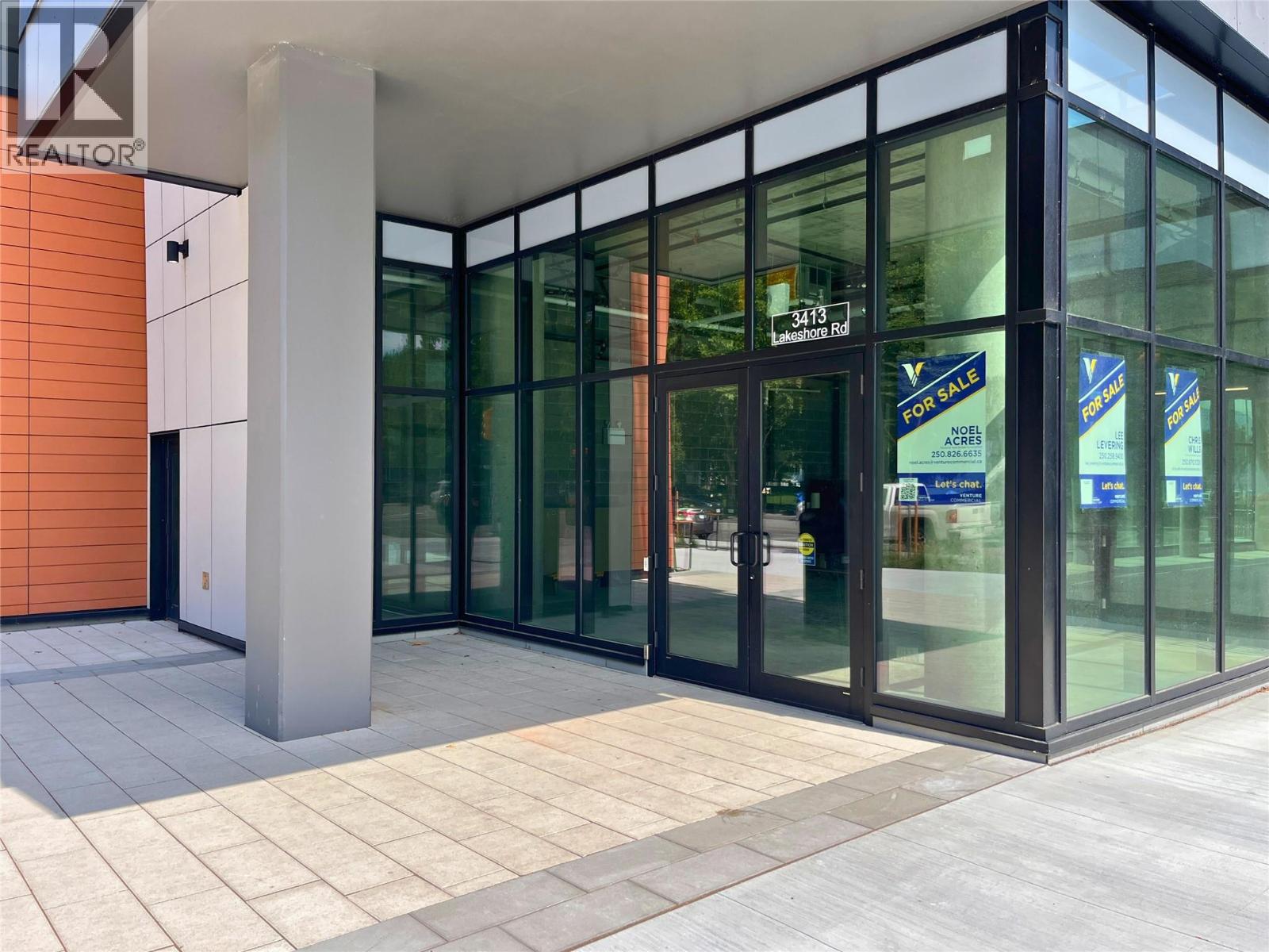  3413 Lakeshore Road, Kelowna