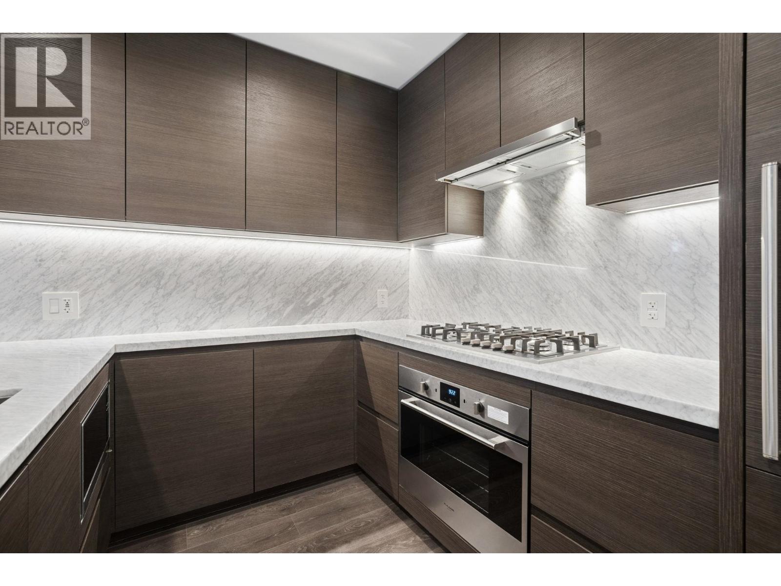 103 308 MORRISSEY Road - photo 2