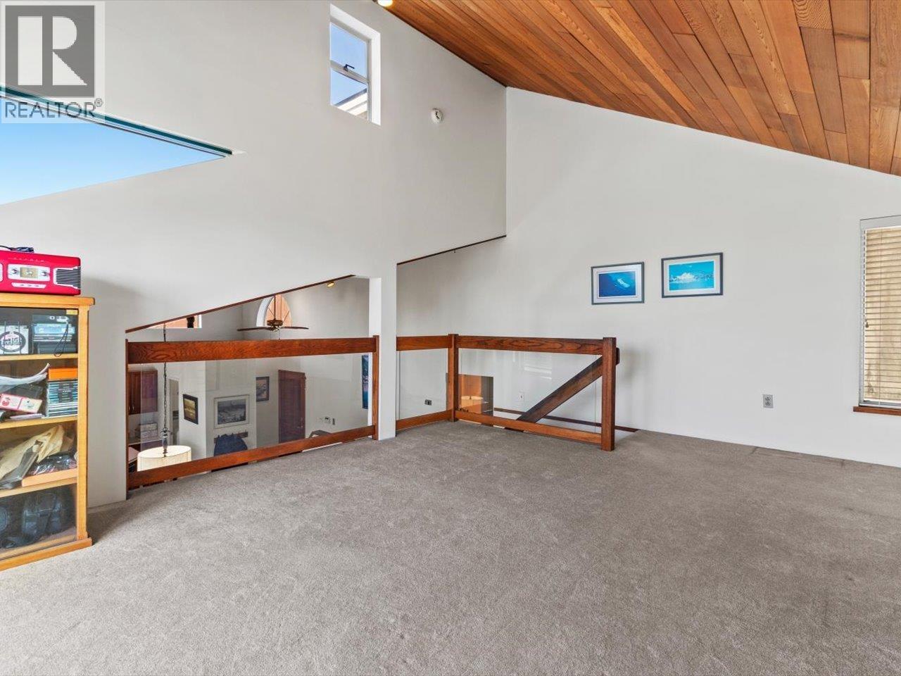 513 E 6TH STREET, North Vancouver