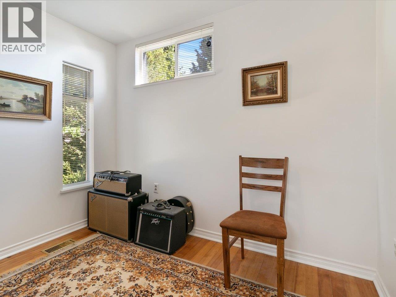 513 E 6TH STREET, North Vancouver