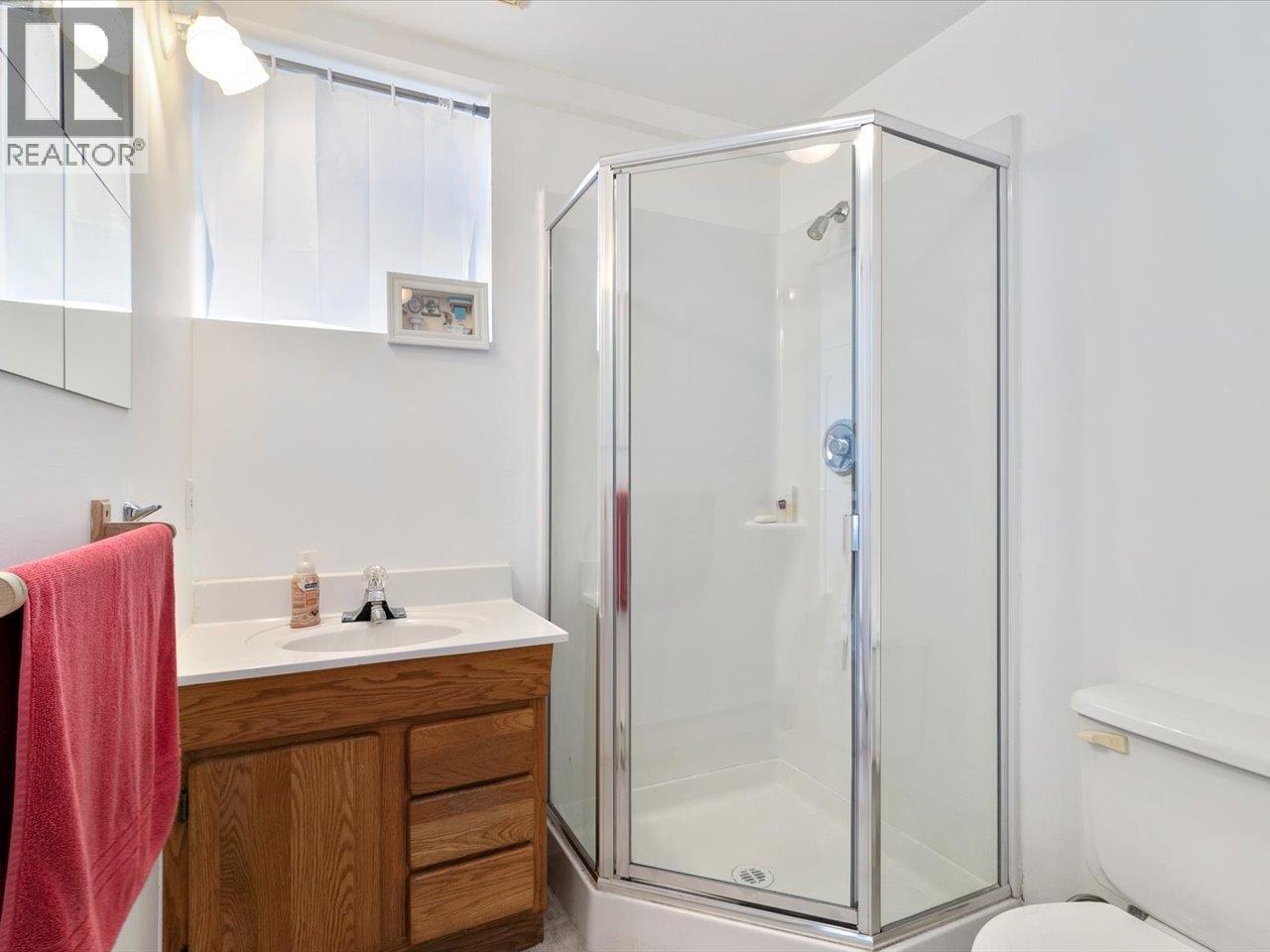 513 E 6TH STREET, North Vancouver