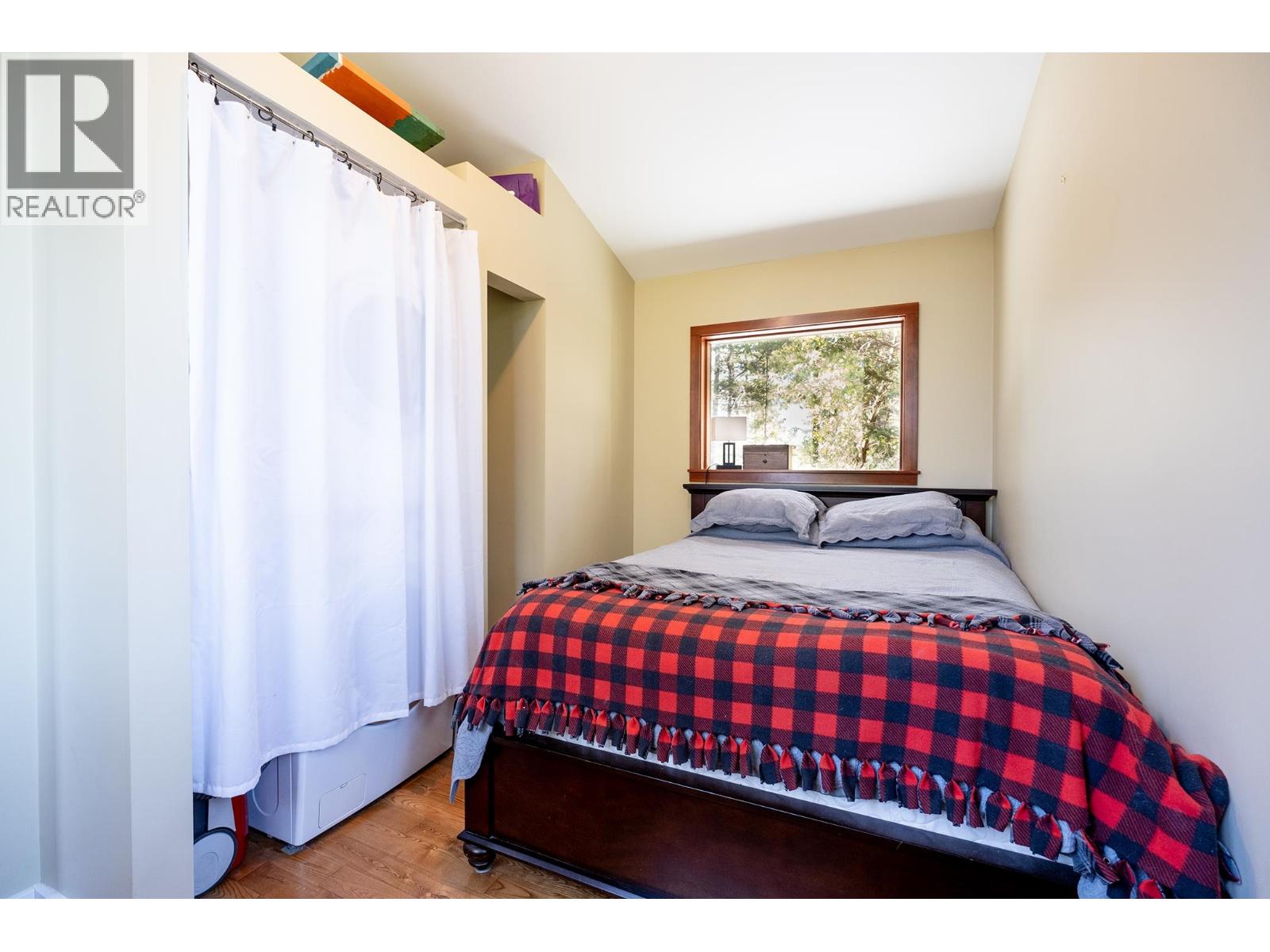 5063 SHERMAN LANE, Halfmoon Bay