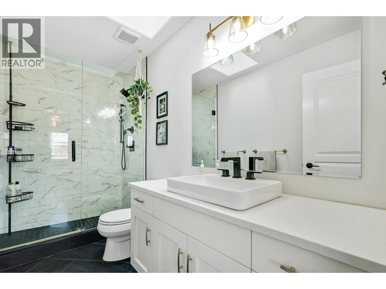 5681 47A Avenue, Delta