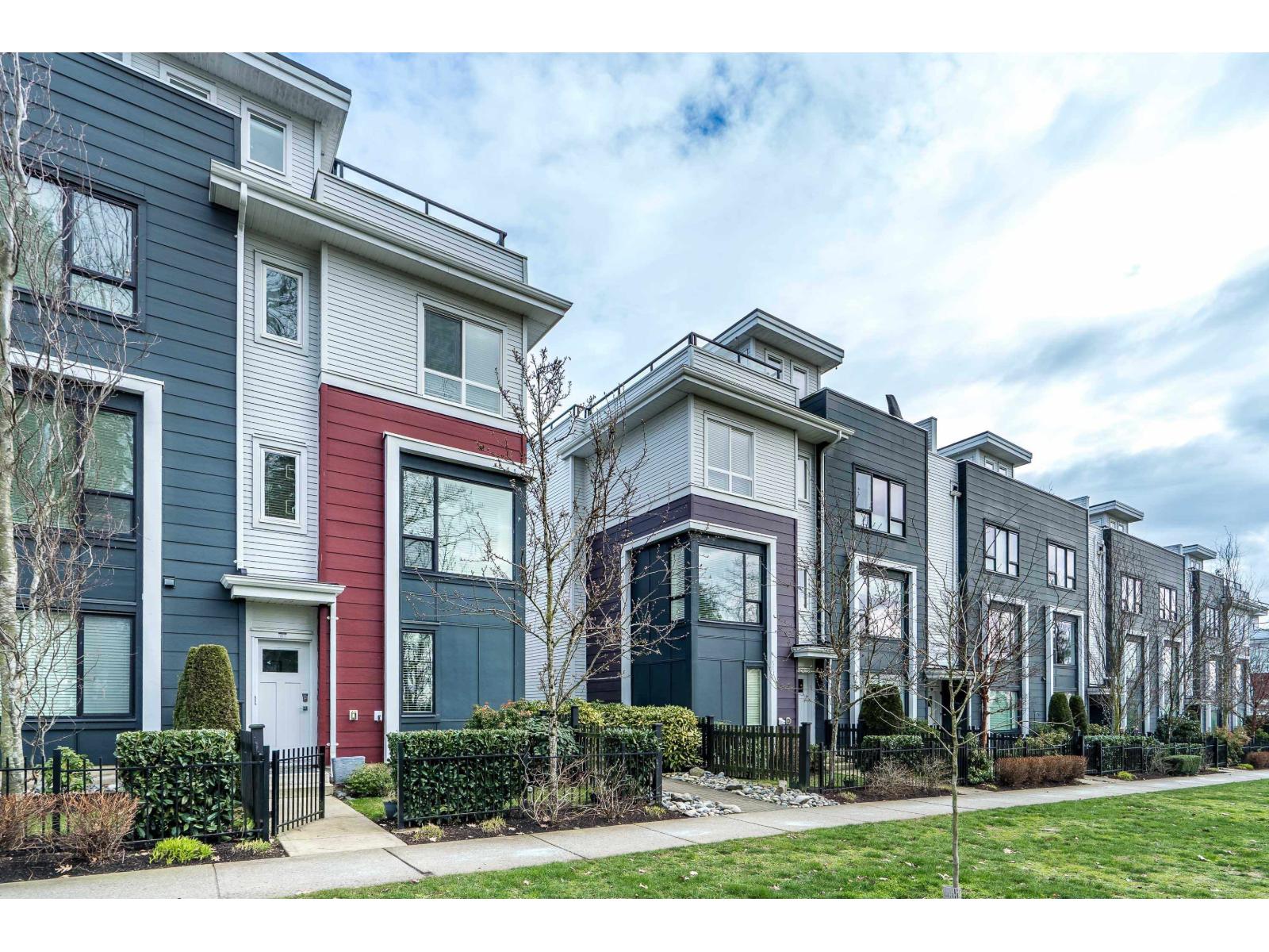 163 2280 163 Street - photo 2