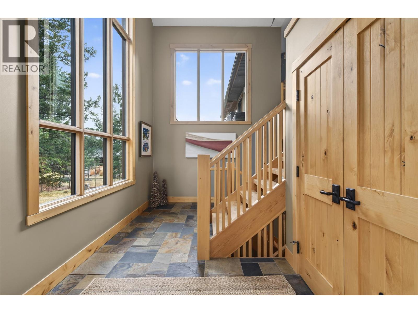 835 LAKEVIEW MEADOWS GREEN - 10