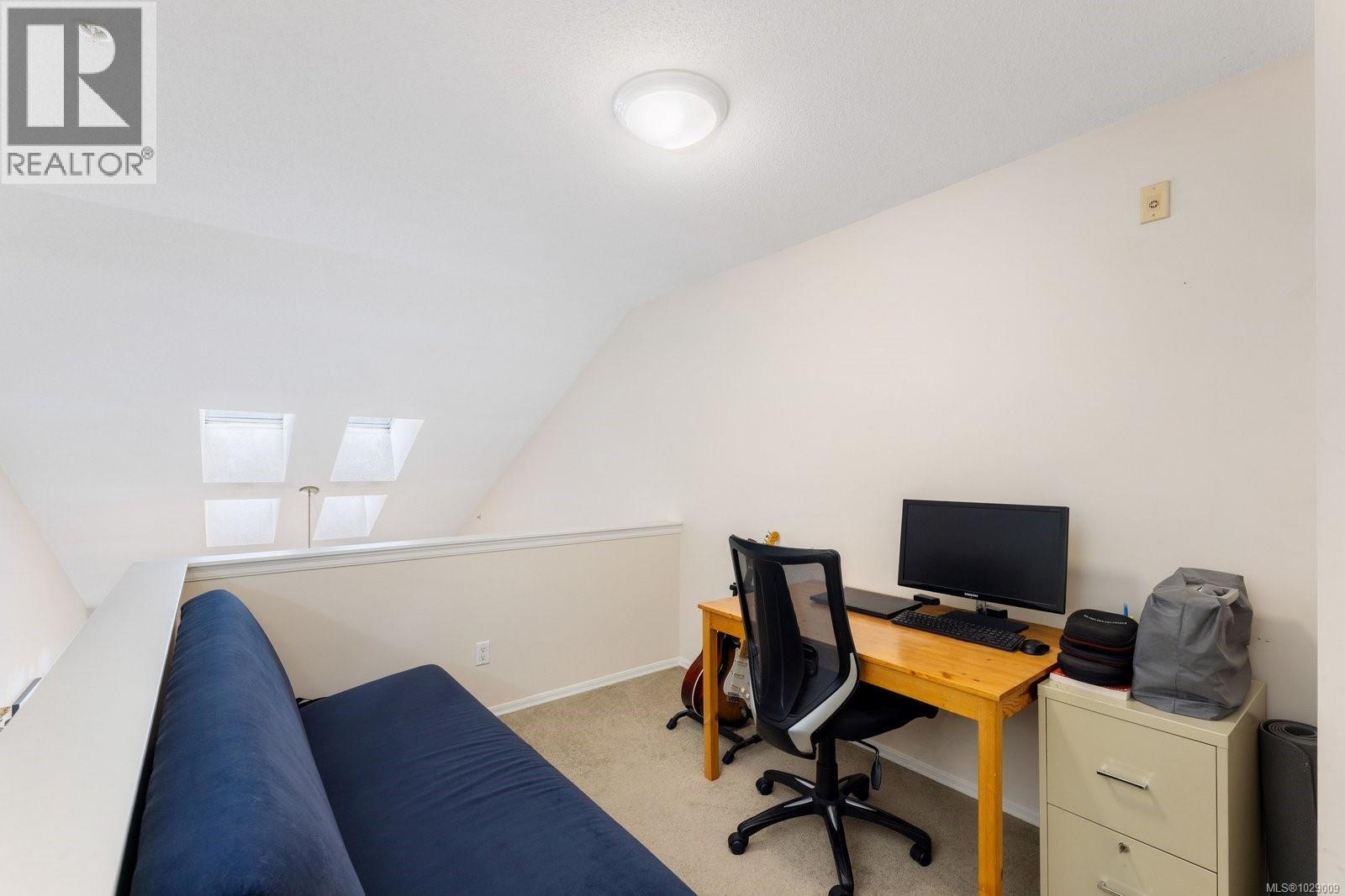 #402 1015 JOHNSON ST - 17