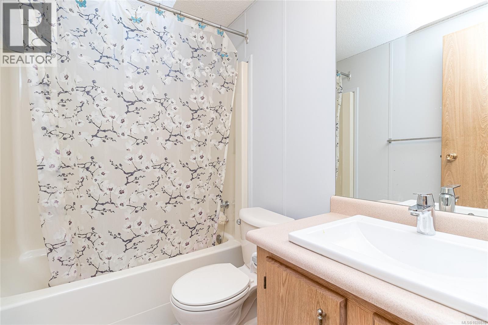 211 2779 Stautw Road, Central Saanich