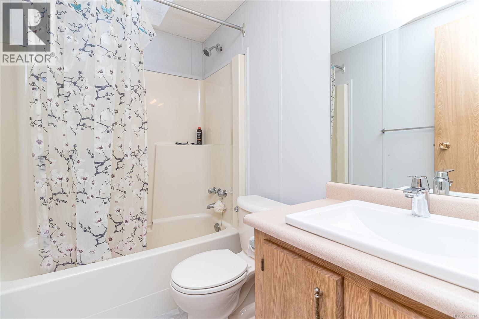 211 2779 Stautw Road, Central Saanich