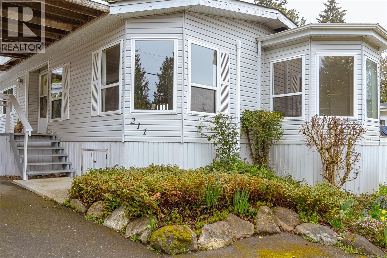 211 2779 Stautw Road, Central Saanich